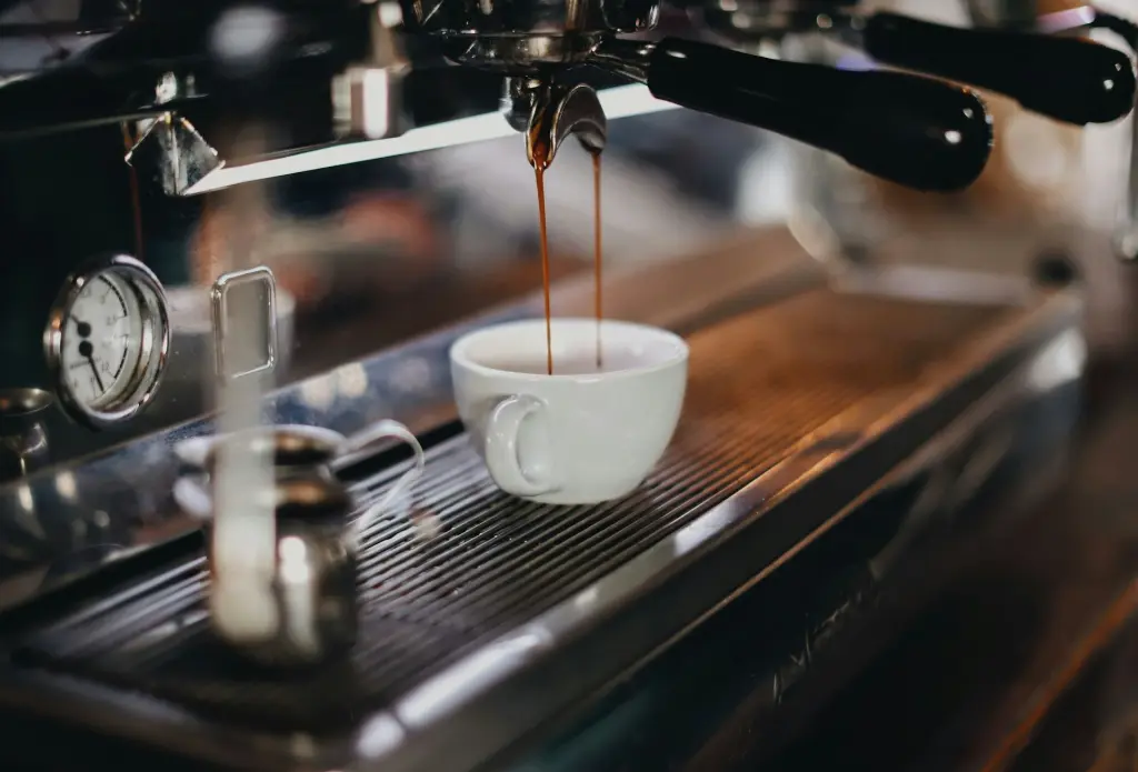 unsplash_KWZ-rg9o76A_espresso.webp