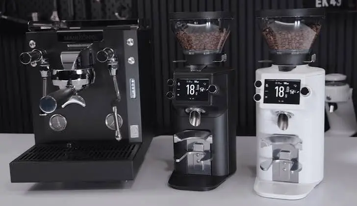 Mahlkönig Xenia Espresso machine 3.webp