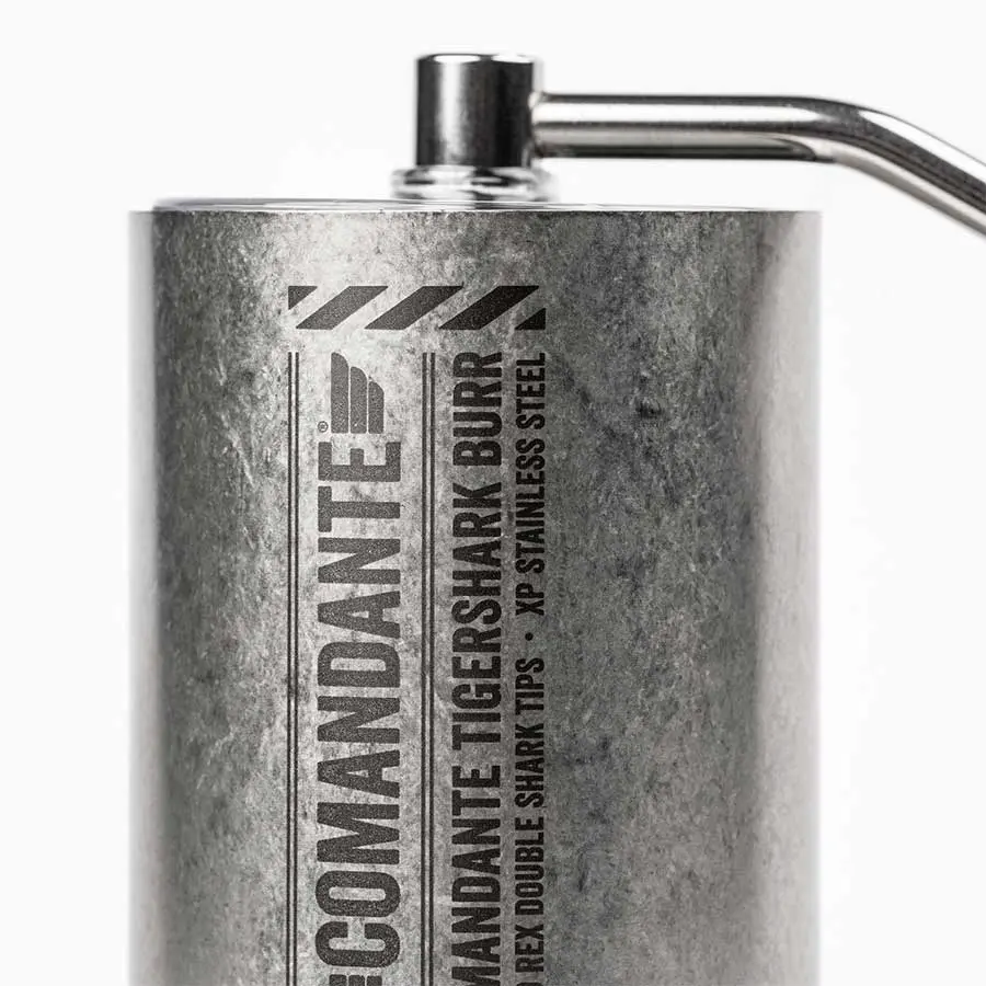 [4727] Comandante C40 MK4 LAB Series Tigershark 5.webp